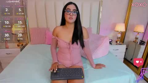 Snapshot of kayladavies_ chatting on May 30, 2026, 8:28 pm kayladavies_ online show from May 30, 2026, 8:28 pm