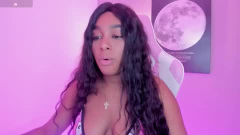 kaylaprince_ online show from November 15, 2025, 12:23 pm
