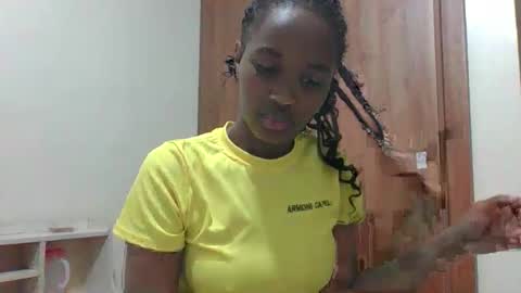 kaylar online show from March 23, 2026, 1:31 am