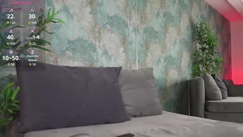 KaylaWildd online show from November 20, 2025, 7:41 am