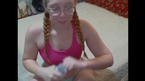 kaylee kakes online show from July 6, 2026, 8:22 pm