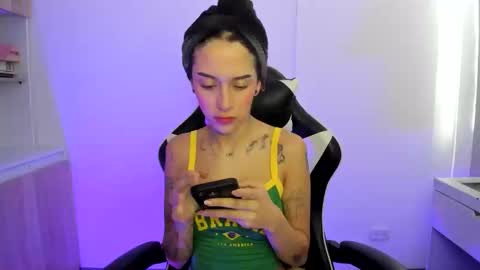kaylie online show from May 4, 2026, 8:49 pm