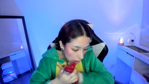 kaylie online show from June 8, 2026, 10:04 am