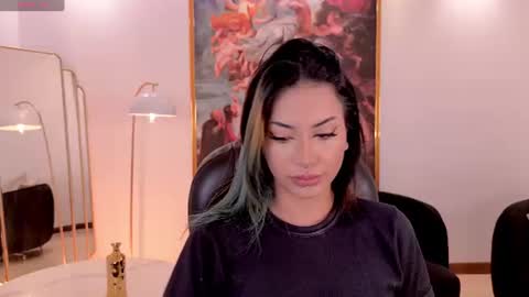 Kay online show from June 9, 2026, 3:51 am