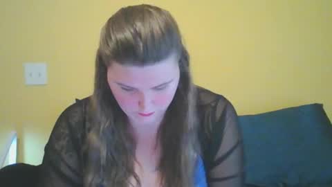 Katie Bird online show from November 3, 2025, 7:26 pm