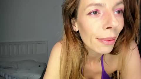 Snapshot of kayyrachyl chatting on June 4, 2026, 1:50 pm kayyrachyl online show from June 4, 2026, 1:50 pm