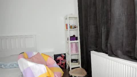 Snapshot of kayyrachyl chatting on June 12, 2026, 2:21 am kayyrachyl online show from June 12, 2026, 2:21 am