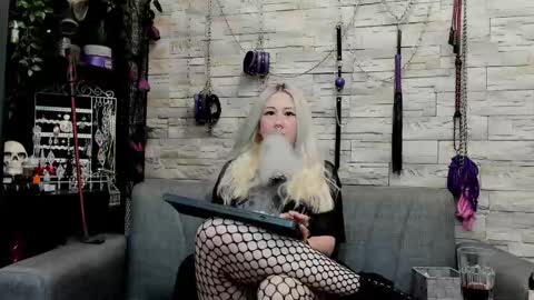 Miss Kazia online show from May 15, 2026, 2:29 am