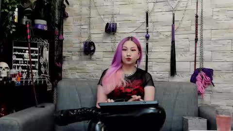 Miss Kazia online show from May 28, 2026, 1:14 am