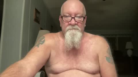 Snapshot of kcbace61760 chatting on December 16, 2024, 5:38 am kcbace61760 online show from December 16, 2024, 5:38 am