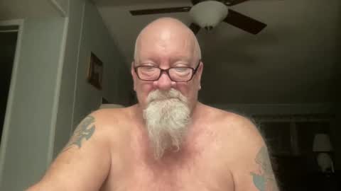 Snapshot of kcbace61760 chatting on March 3, 2025, 6:15 am kcbace61760 online show from March 3, 2025, 6:15 am