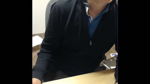 Snapshot of kcirt17225058 chatting on October 14, 2025, 9:15 pm kcirt17225058 online show from October 14, 2025, 9:15 pm