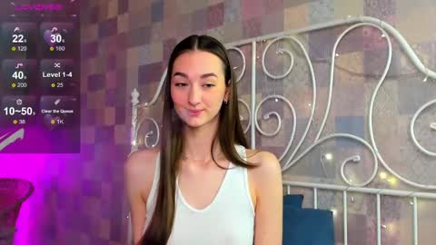 Kelly GMT 2 Su We Th Fr Sa   0300AM-09-00AM   online show from February 6, 2025, 1:05 am