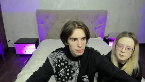 Seb Polly Roxy Jonny online show from December 17, 2024, 8:21 pm