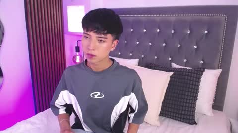 Snapshot of keen_nico chatting on February 20, 2026, 12:38 pm nico online show from February 20, 2026, 12:38 pm