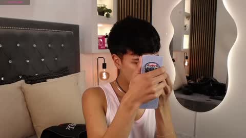 Snapshot of keen_nico chatting on May 5, 2026, 12:57 pm nico online show from May 5, 2026, 12:57 pm