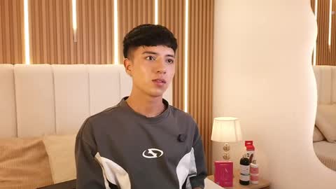 Snapshot of keen_nico chatting on May 17, 2026, 12:45 pm nico online show from May 17, 2026, 12:45 pm