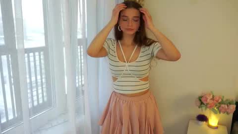 Snapshot of keenakosbab chatting on February 11, 2026, 12:43 pm Lulu online show from February 11, 2026, 12:43 pm