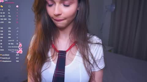 Lulu online show from May 19, 2026, 1:56 am