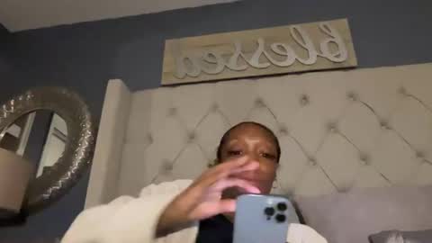 Keephimcum69me online show from October 26, 2025, 9:37 am