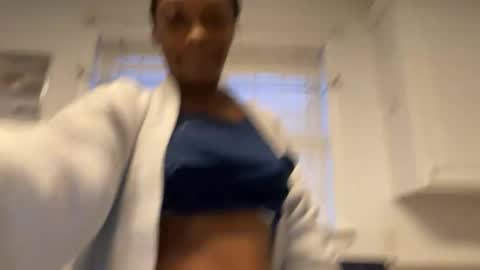 Snapshot of keephimcum69me chatting on January 15, 2026, 12:21 pm Keephimcum69me online show from January 15, 2026, 12:21 pm