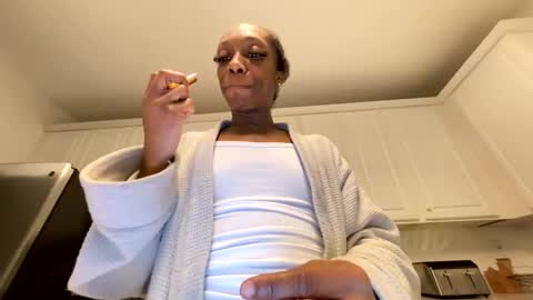 Snapshot of keephimcum69me chatting on March 7, 2026, 5:37 am Keephimcum69me online show from March 7, 2026, 5:37 am