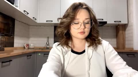 Snapshot of keeshatenn chatting on February 28, 2026, 10:38 am Velma online show from February 28, 2026, 10:38 am