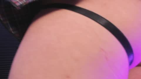 Keidy Monday to Saturday from 200 pm to 810pm  UTC-5 Colombia Time online show from February 7, 2025, 10:09 pm