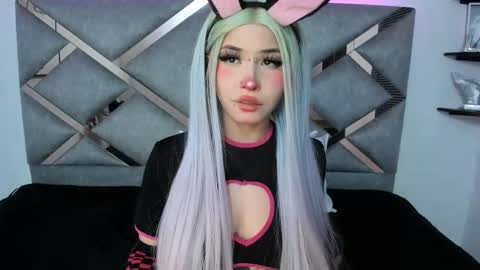 Keidy Monday to Saturday from 200 pm to 810pm  UTC-5 Colombia Time online show from March 11, 2025, 10:20 pm