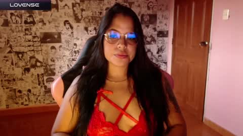 Snapshot of keikim_ chatting on February 18, 2025, 10:03 pm Kimk online show from February 18, 2025, 10:03 pm