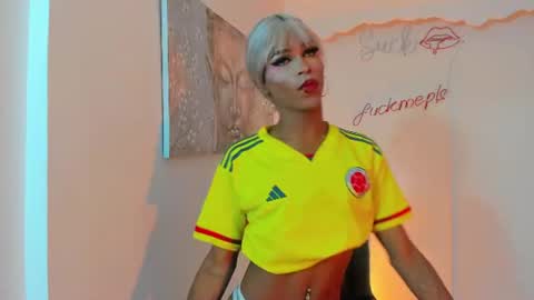 Keila  online show from June 28, 2026, 5:24 am