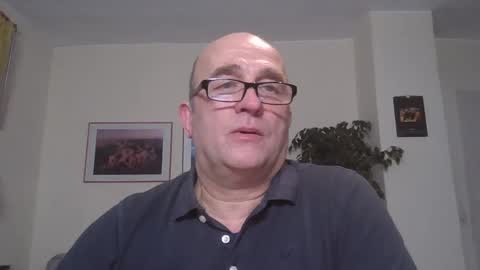 keilie1 online show from January 18, 2025, 7:04 pm