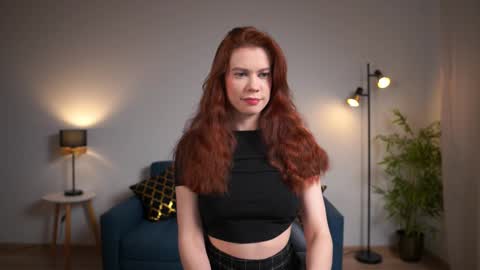 keira_knight online show from February 24, 2025, 10:36 pm