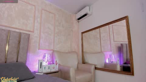 keirahartz online show from November 20, 2025, 3:50 am