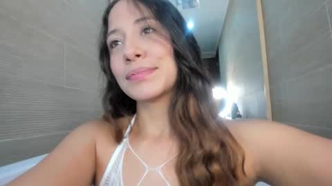 Snapshot of keiry_gonzalez11_aws chatting on October 7, 2025, 12:19 am keiry_gonzalez11_aws online show from October 7, 2025, 12:19 am