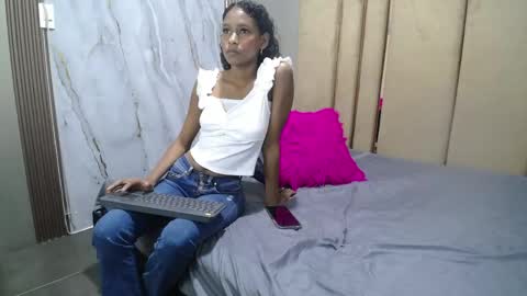 Snapshot of keiryel chatting on May 8, 2026, 11:48 am Kei online show from May 8, 2026, 11:48 am