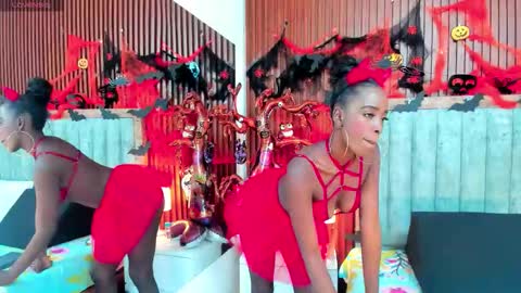 Snapshot of keisha_collins_ chatting on October 31, 2025, 11:33 am Keisha online show from October 31, 2025, 11:33 am