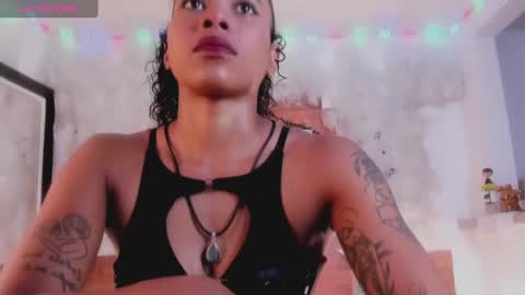 kelly__thomson online show from February 1, 2025, 7:23 pm