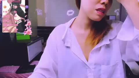 Kelly online show from July 5, 2026, 2:07 am