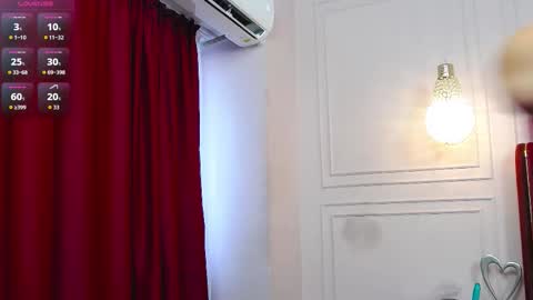 Snapshot of kelly_bliss chatting on November 23, 2025, 10:15 am Kelly online show from November 23, 2025, 10:15 am