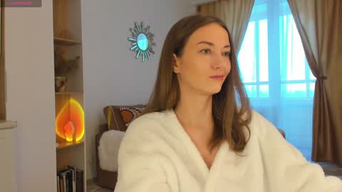 Kelly XO online show from February 4, 2025, 1:38 pm