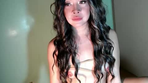 its me KELLY online show from October 6, 2025, 7:06 am