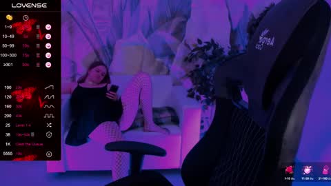 kelly online show from February 14, 2025, 3:05 pm