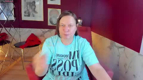 Kelly online show from July 27, 2026, 8:27 pm