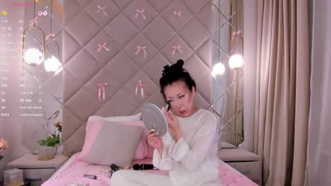 kellyy_bern online show from March 15, 2026, 1:00 am