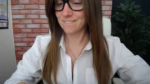 Snapshot of kelseykruz chatting on July 2, 2026, 8:20 am KelseyKruz online show from July 2, 2026, 8:20 am