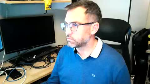 kelvin06133 online show from December 30, 2024, 10:01 pm