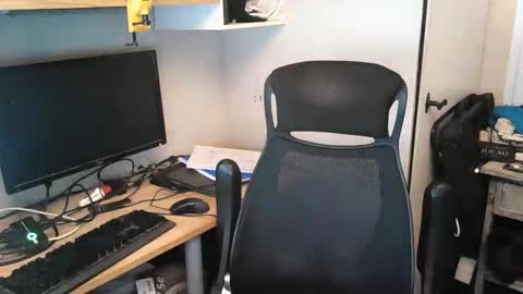 kelvin06133 online show from February 5, 2025, 9:40 pm