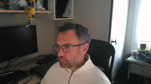 kelvin06133 online show from March 7, 2025, 1:40 pm