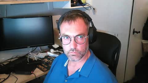 kelvin06133 online show from August 9, 2026, 8:47 pm